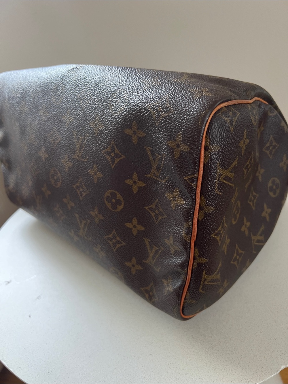 Louis Vuitton Monogram Speedy Satchel in Dark Brown and Cognac Trim - Picture 7 of 9